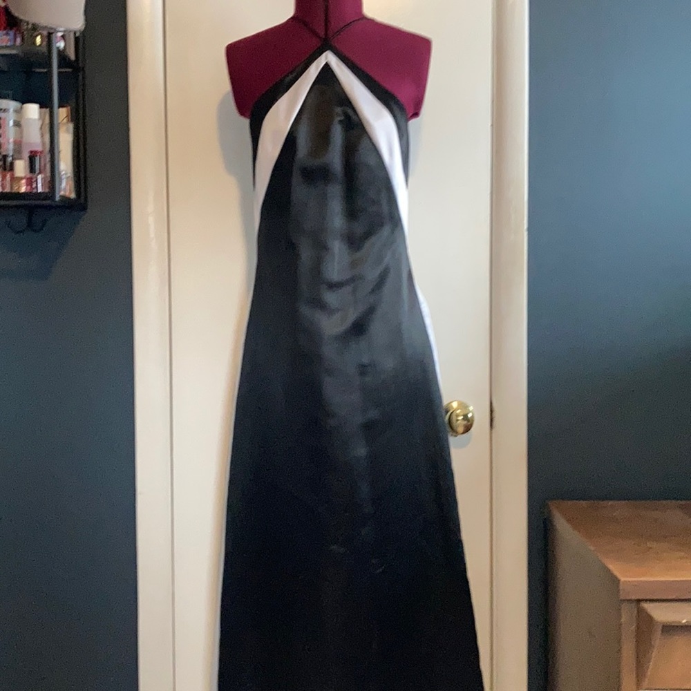 Classic Dave & Johnny Prom dress